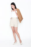 Laura Shorts in Wheat