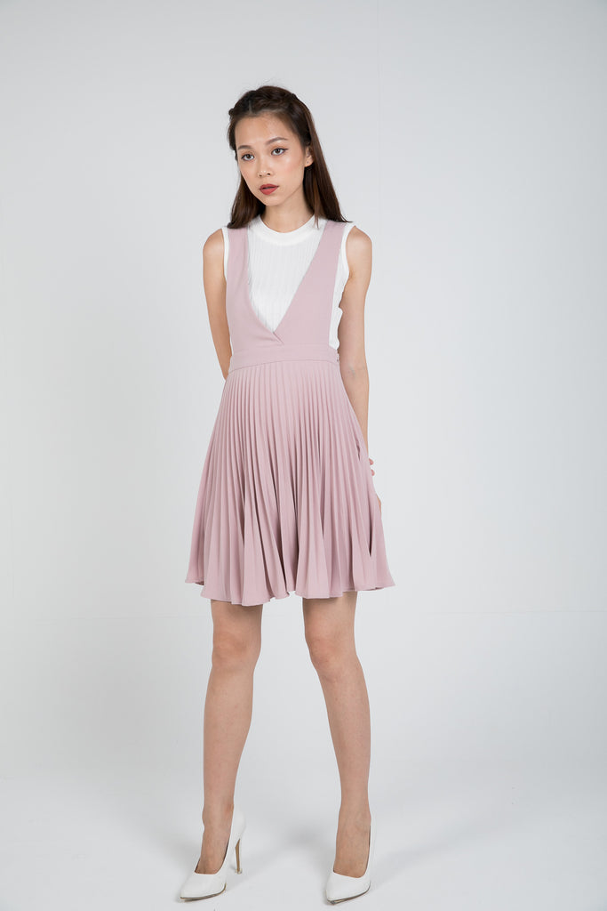Lilia Pleated Pinafore In Dusty Pink Mint Ooak Lilia Pleated Pinafore In Dusty Pink Mint Ooak