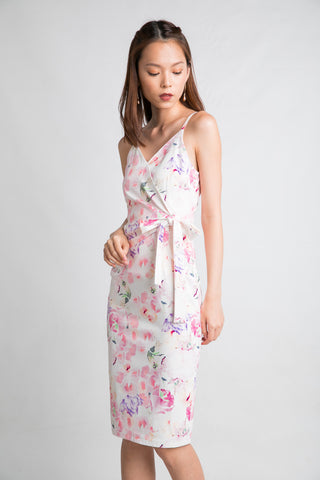 Eileen Tie Wrap Midi in Floral