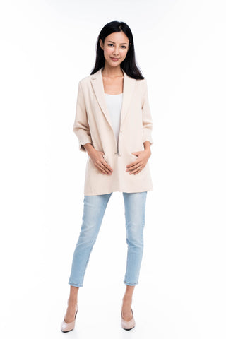 Casual boyfriend blazer in Sand