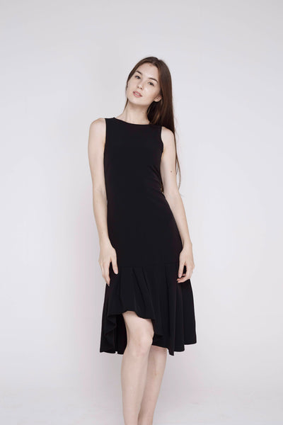 Dyana Assymetrical Mermaid Bottom Midi Shift in Black