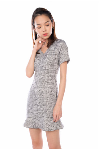 Xena Sleeved Tweed Mermaid in Heather Grey